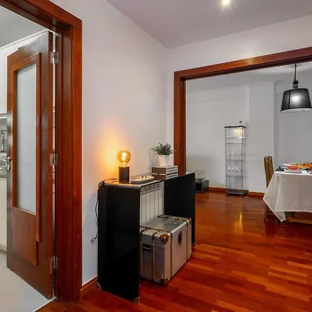 Apartamento Ocean Front 2bed Luxury W/ Elevator Parking Wi-fi *