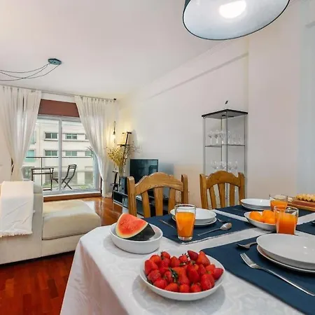 Ocean Front 2bed Luxury W/ Elevator Parking Wi-fi