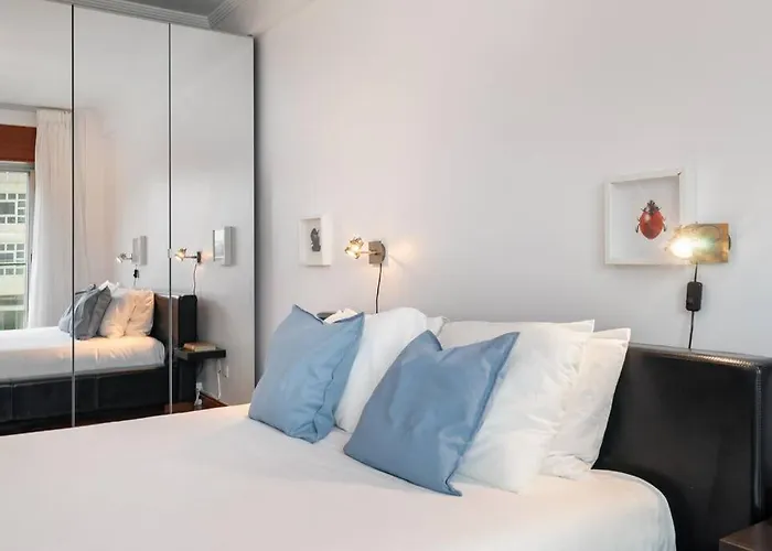 Ocean Front 2bed Luxury W/ Elevator Parking Wi-fi Appartamento Matosinhos (Porto)