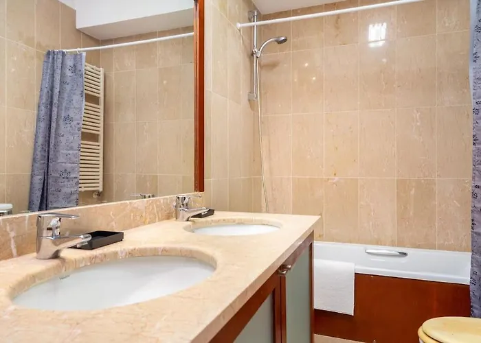 Apartament Ocean Front 2bed Luxury W/ Elevator Parking Wi-fi *