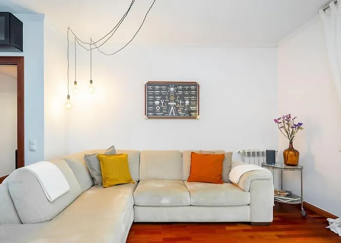 Ocean Front 2bed Luxury W/ Elevator Parking Wi-fi Matosinhos (Porto)