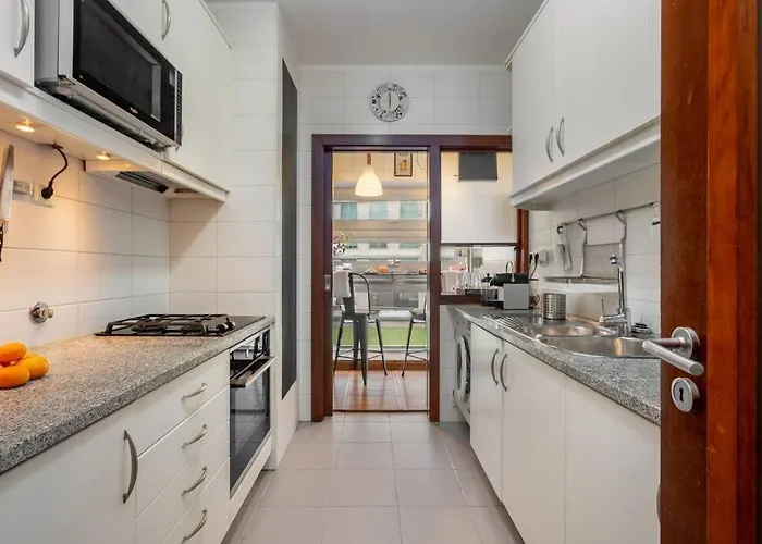 Ocean Front 2bed Luxury W/ Elevator Parking Wi-fi Apartament *