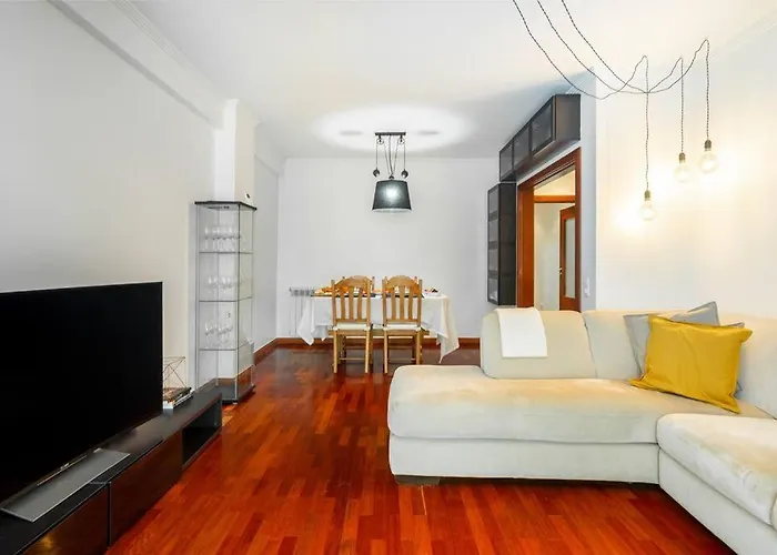 Ocean Front 2bed Luxury W/ Elevator Parking Wi-fi Apartament Matosinhos (Porto)